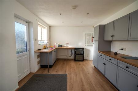 Kitchen-Diner (2)