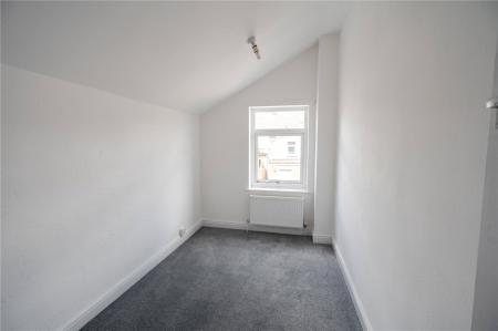 Bedroom 3 (2)