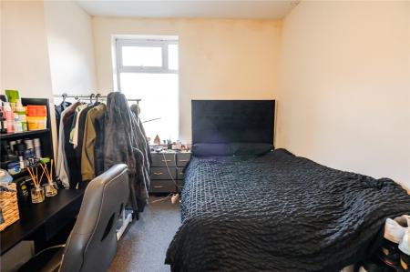 Fff - Bedroom 1