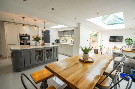 Kitchen (2)