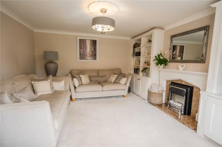 Living Room (3)