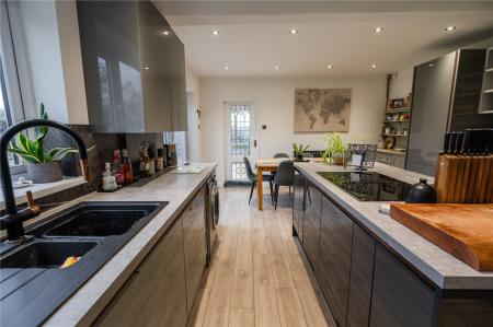Kitchen-Diner (2)