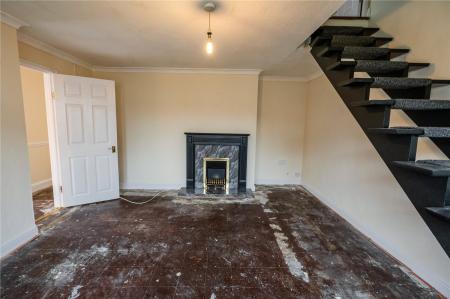 Living Room (2)