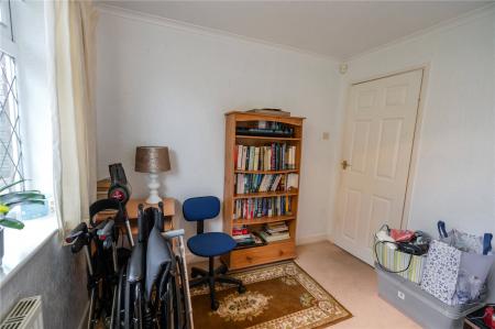 Bedroom 3 (2)