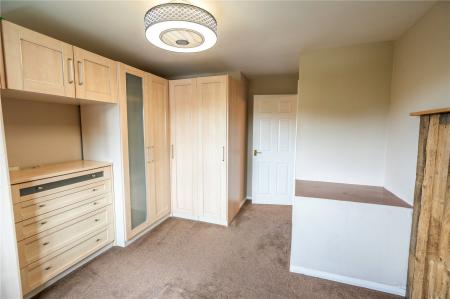 Bedroom 1 (2)