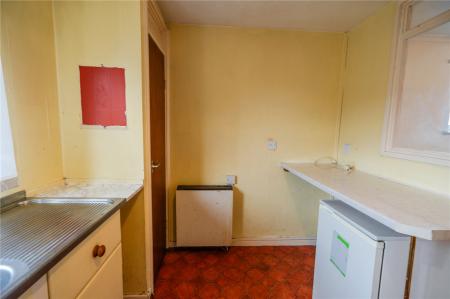 Kitchen (2)