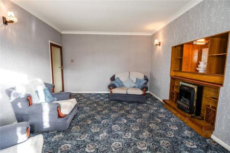 Living Room (2)