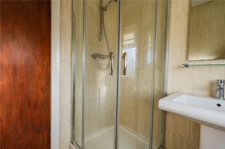 Shower Room (2)