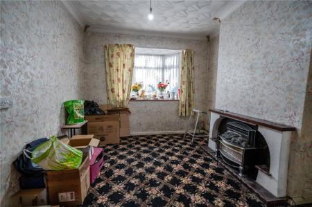Living/Sitting Room