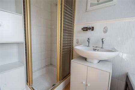 Bathroom (2)