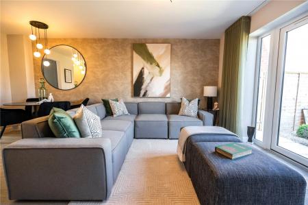 Living/Dining (1)