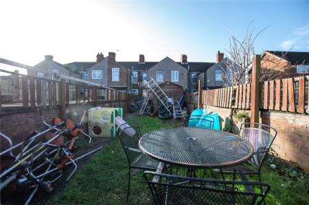 Rear Garden (2)