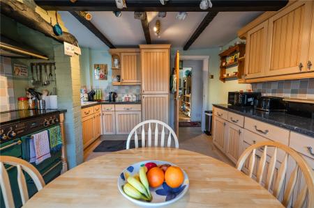 Kitchen (2)