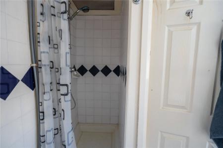 Shower Room (2)