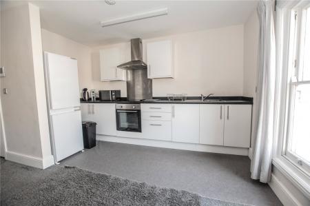 Kitchen/Living Room