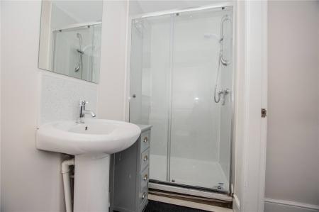 Shower Room (2)