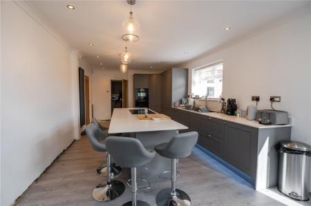 Kitchen-Diner (2)