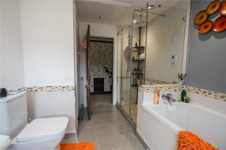 Bathroom (2)
