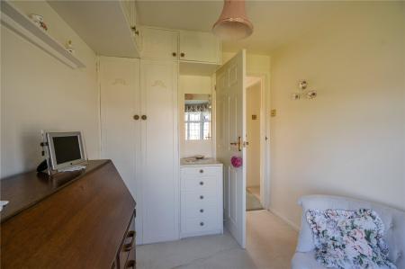 Bedroom 3 (2)