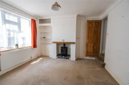 Living Room (2)