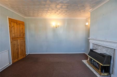 Living Room (2)