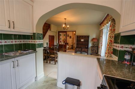 Kitchen (2)