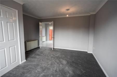 Living Room (2)