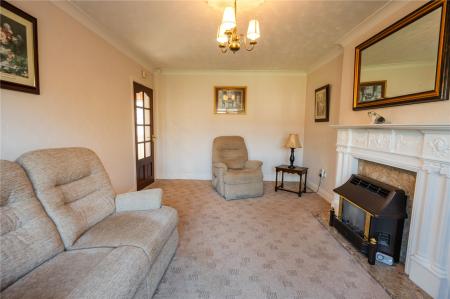Living Room (2)