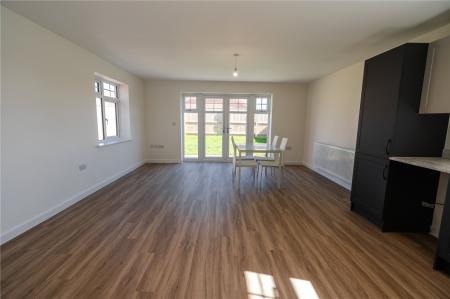 Living Room/Kitchen