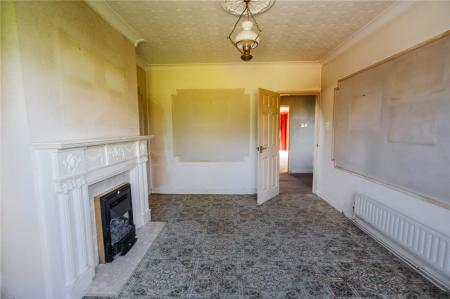 Living Room (2)