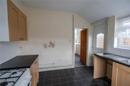 Kitchen (2)