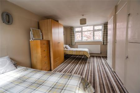 Bedroom 3 (2)