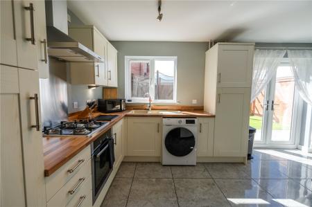 Kitchen (4)