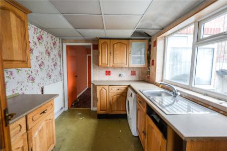 Kitchen (2)