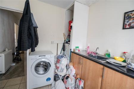 Kitchen (2)