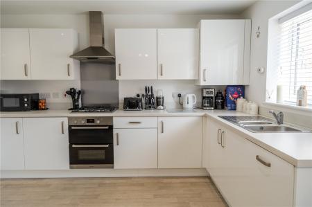 Kitchen-Diner (2)