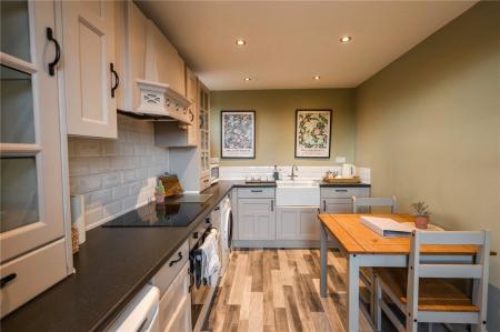 Fff - Kitchen (2)