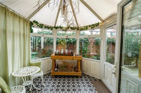 Gff - Conservatory