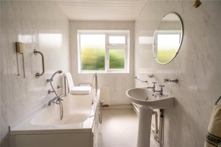 Bathroom (2)