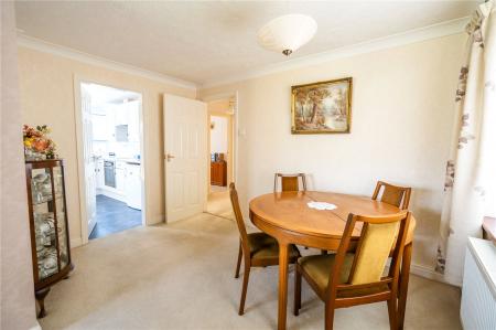 Living/Diner Room