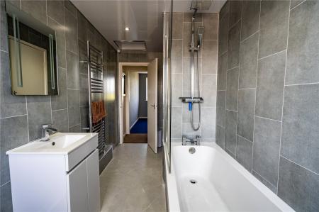 Bathroom (2)