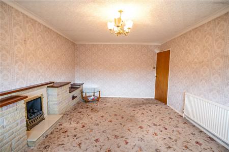 Living Room (2)