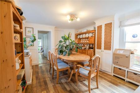 Breakfast Room
