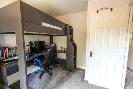 Bedroom 3 (2)