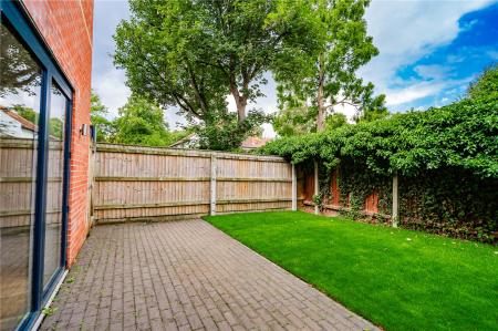 Rear Garden (1)