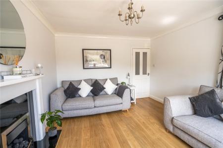 Living Room (2)