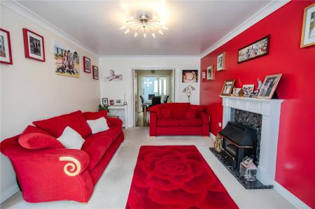 Living Room (2)