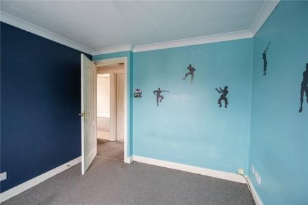 Bedroom 2 (2)