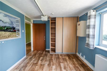 Bedroom 1 (2)