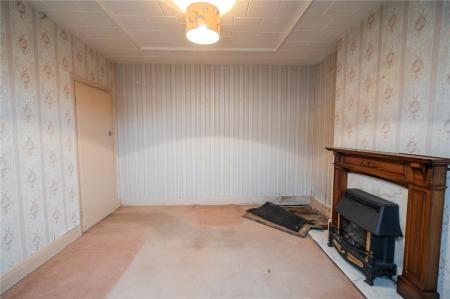Living Room (2)